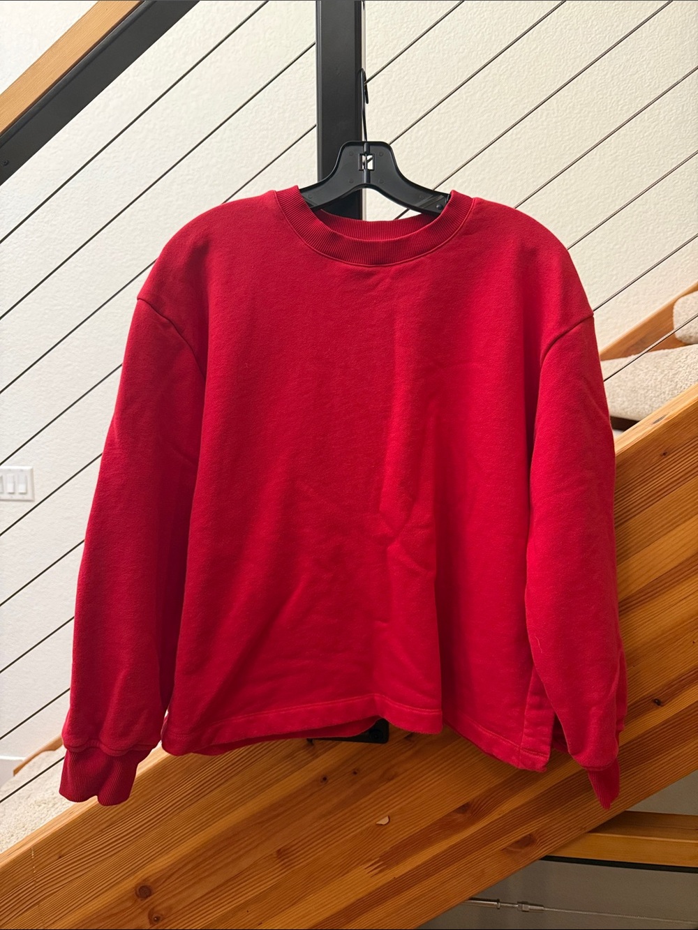 Roucha Toney Split Hem Red Crewneck Sweatshirt